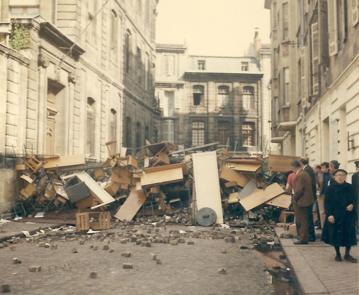 Historic Photo: The barricades of Bordeaux, France, 1968 (and what it looks like now).